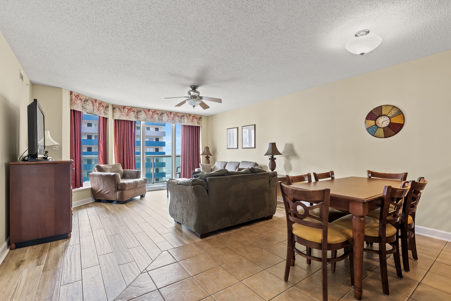 Malibu Pointe - 403