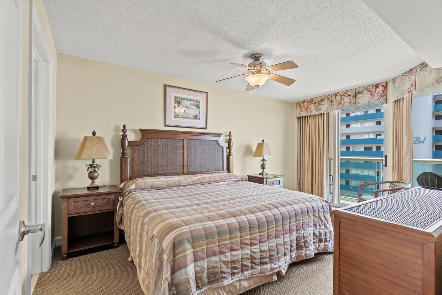 Malibu Pointe - 403